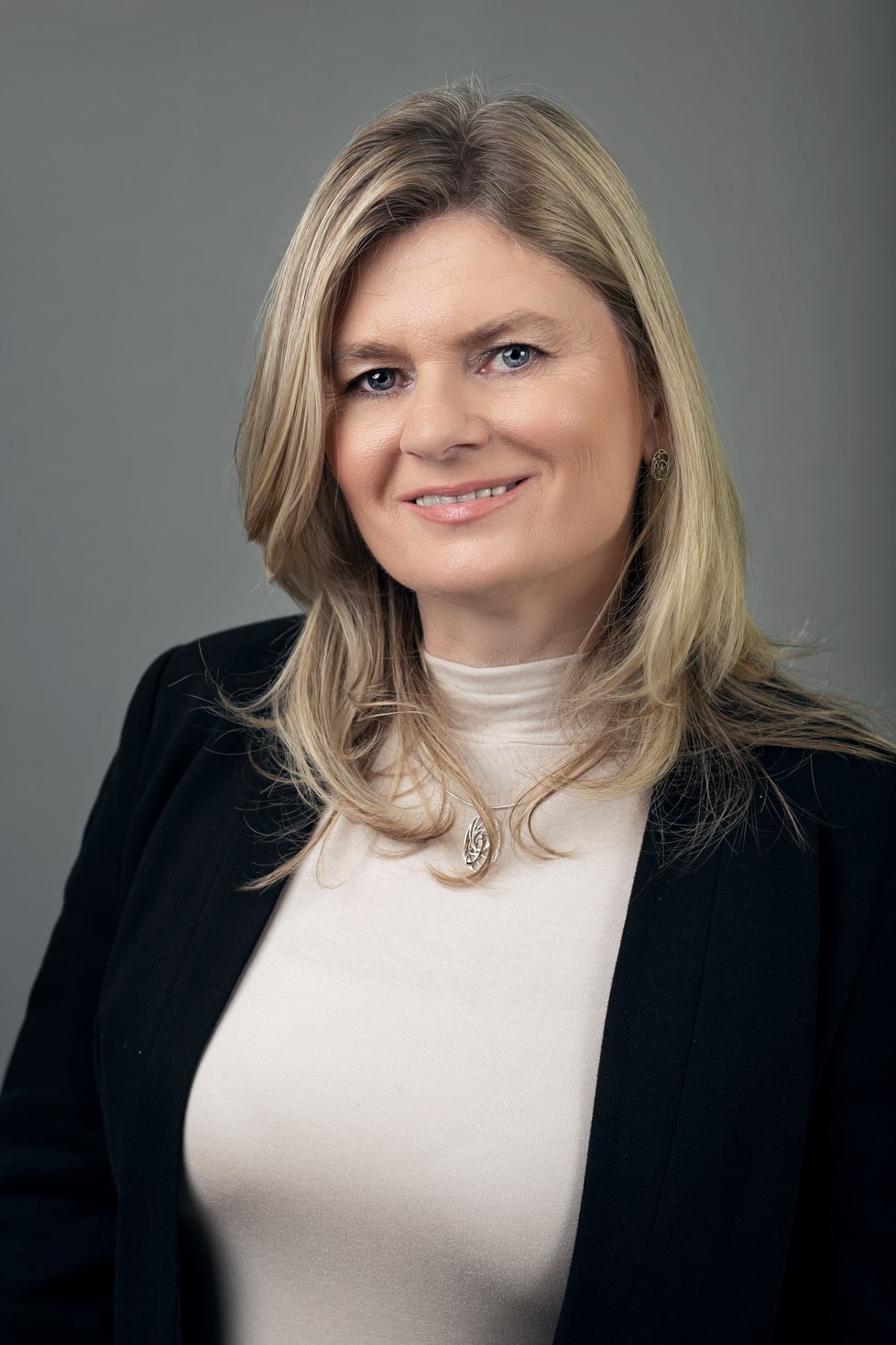 Földiné Pék Rita bejegyzett könyvvizsgáló